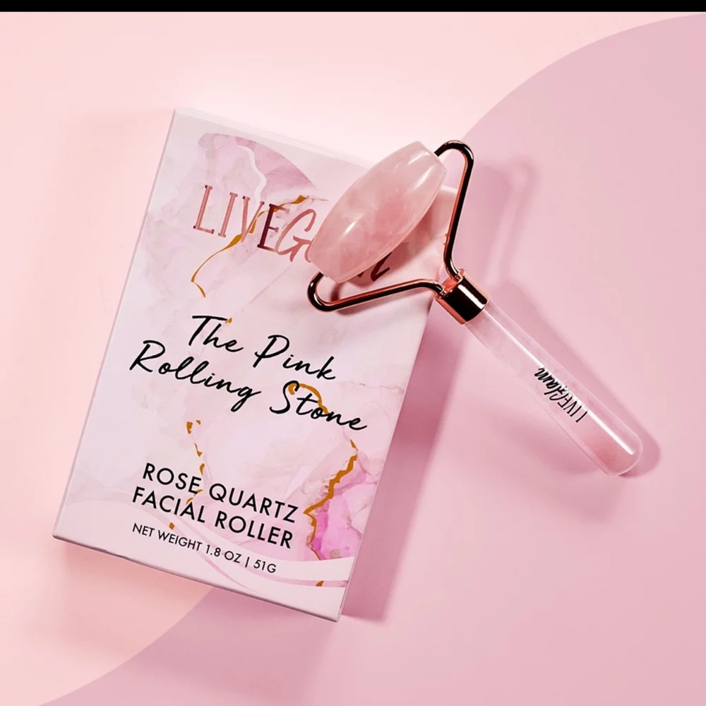 LiveGlam The Pink Rolling stone New OS without tags never used